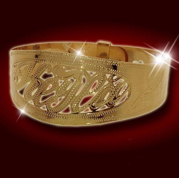 kids medium gold name bangle